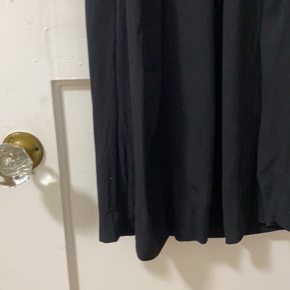 &Other Stories | Sleek Black Sleeveless Dress 4 - Picture 3 of 8